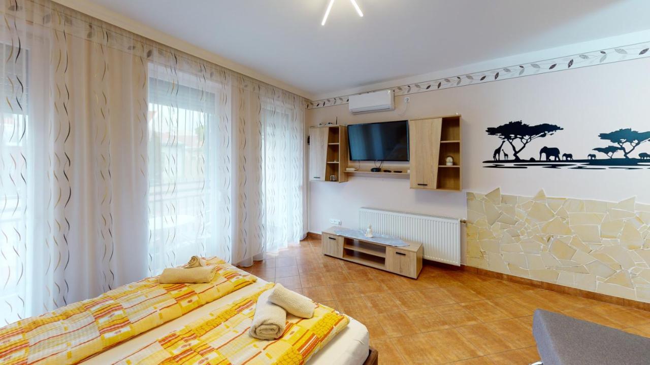 Cristian Apartman Hajdúszoboszló Exterior foto